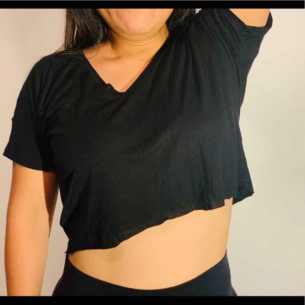 Ann Taylor black crop top.